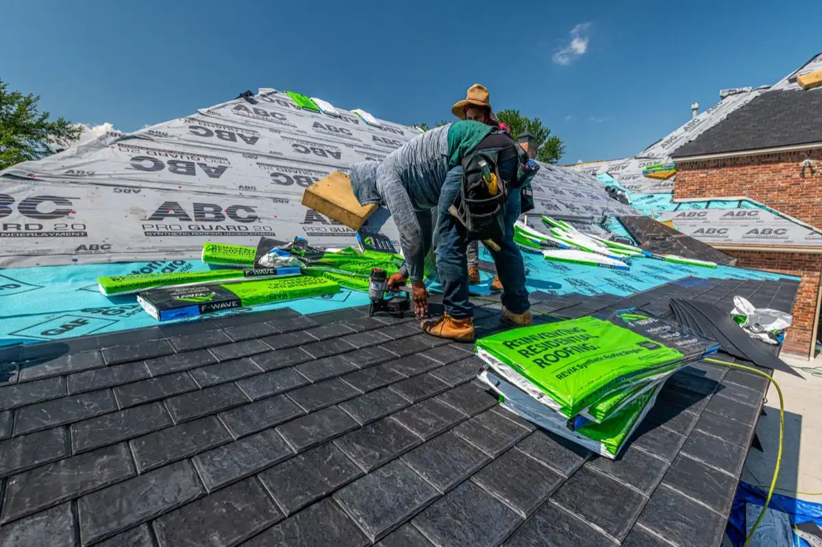 Emergency Roof Tarping & Dry-In in Elk Grove, CA
